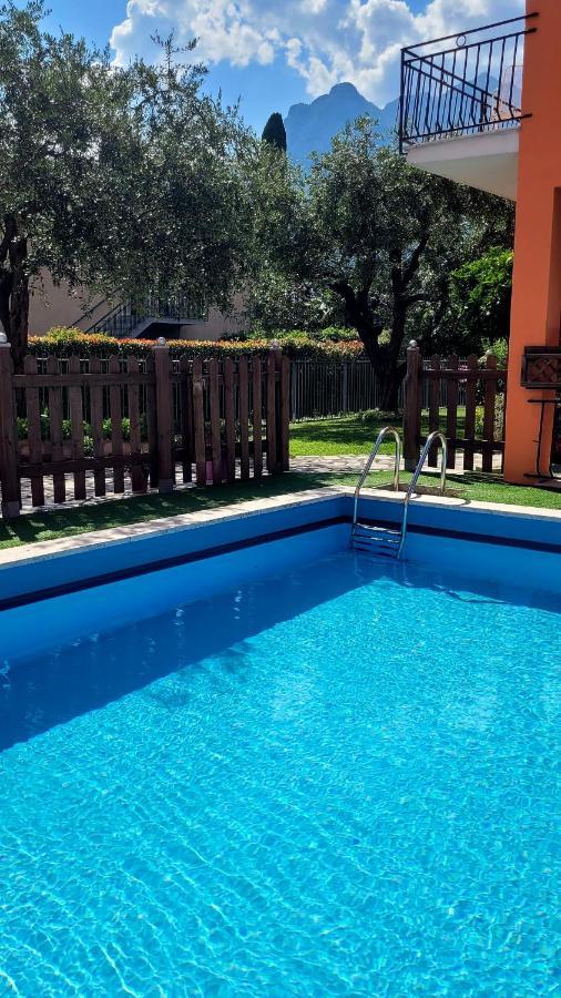 Albergo Villa Mimosa Torbole Sul Garda Exterior photo