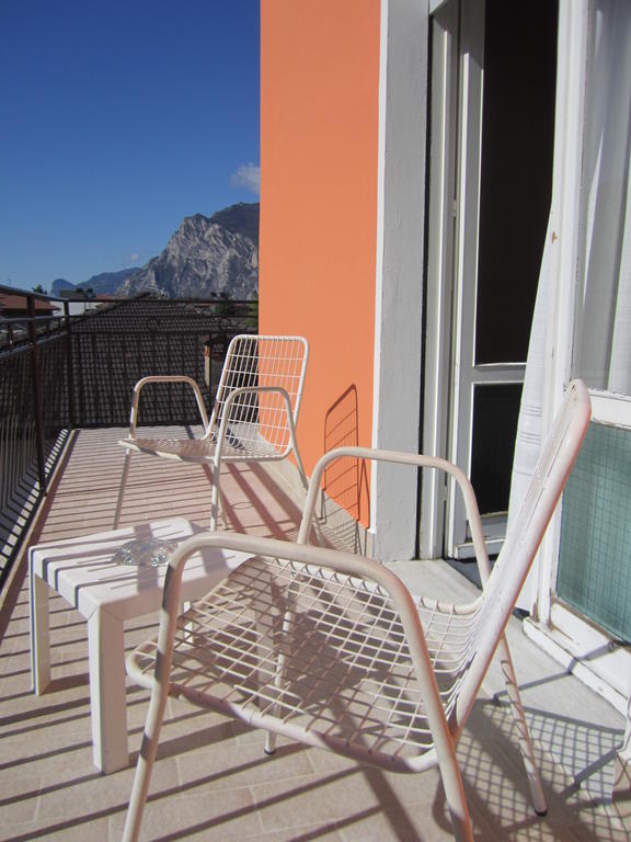 Albergo Villa Mimosa Torbole Sul Garda Exterior photo